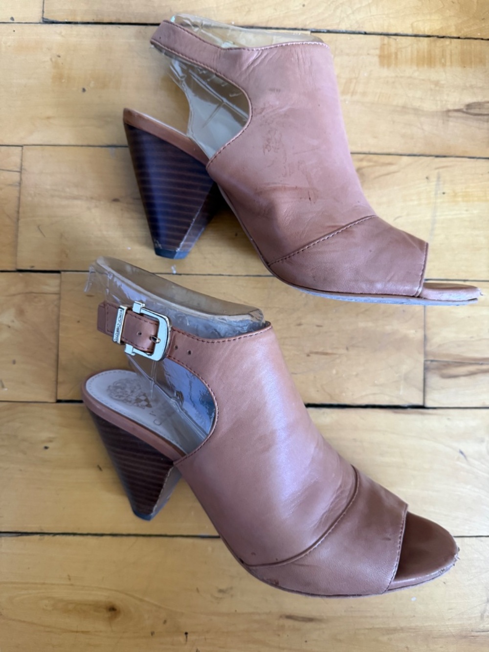 Vince Camuto Erro Peep Toe Ankle Strap Booties sz 6.5